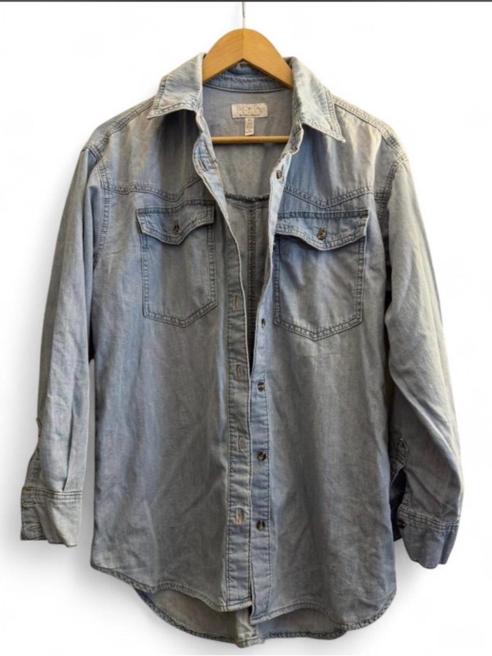 Sofia Vergara Women Light blue denim button-up shirt, oversized fit Size XS